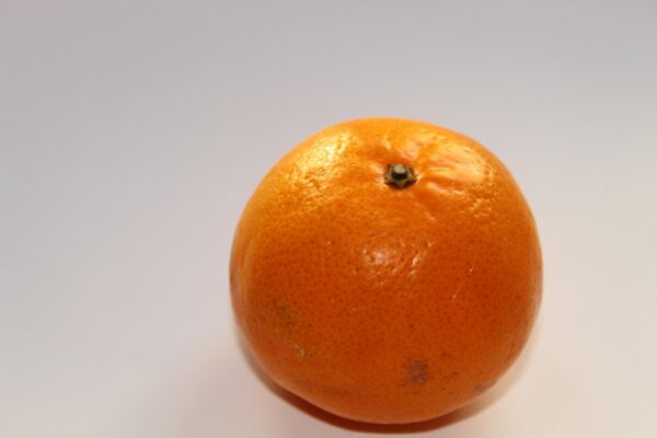 tangerine, citrus, fruit, round, orange, white, single, tasty, healthy, food, nutrition, eat, vitamins